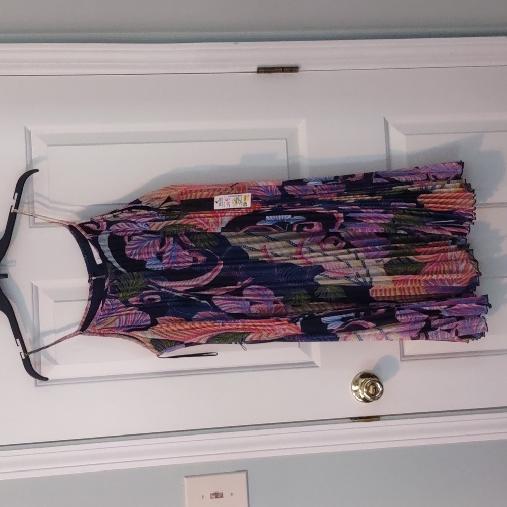 Light flowy summer tank dress bright colorful size 12 brand new with tags !